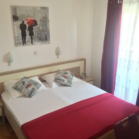 Apartmani Adriatic Ana 노바야 외부 사진