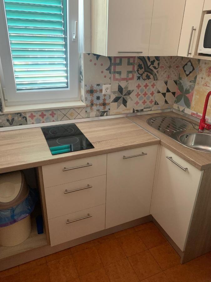 Apartmani Adriatic Ana 노바야 외부 사진