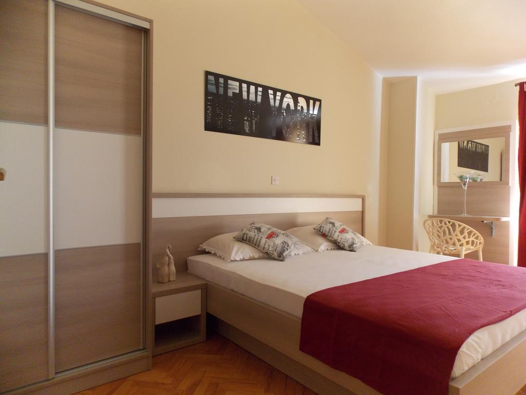 Apartmani Adriatic Ana 노바야 외부 사진