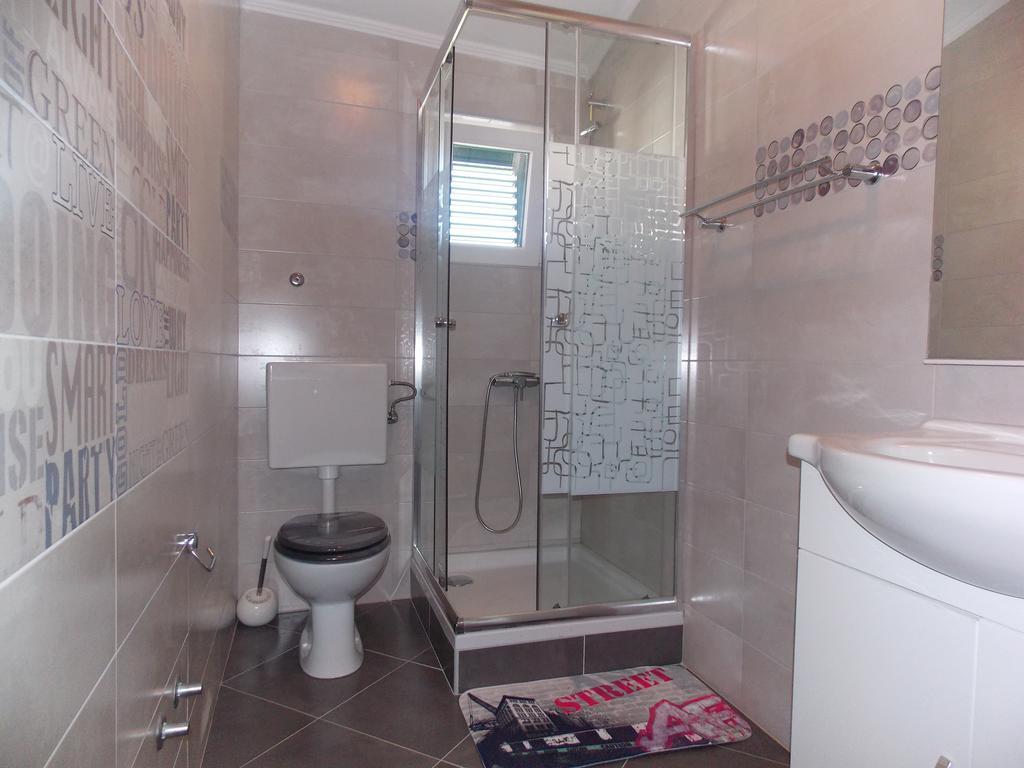Apartmani Adriatic Ana 노바야 외부 사진